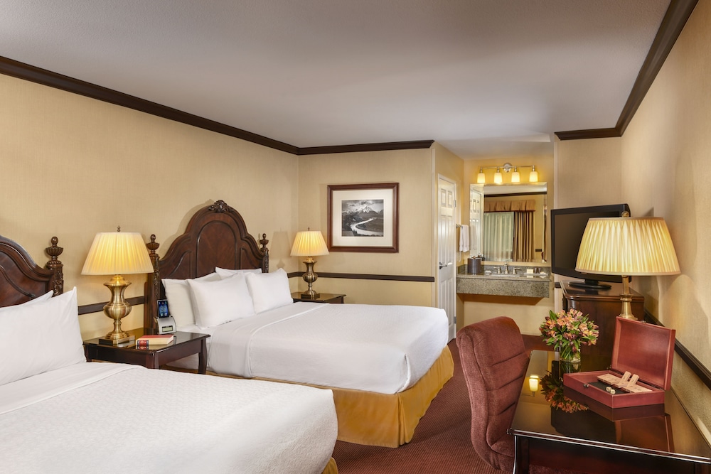 Studio Suite, 2 Queen Beds - Photo 1