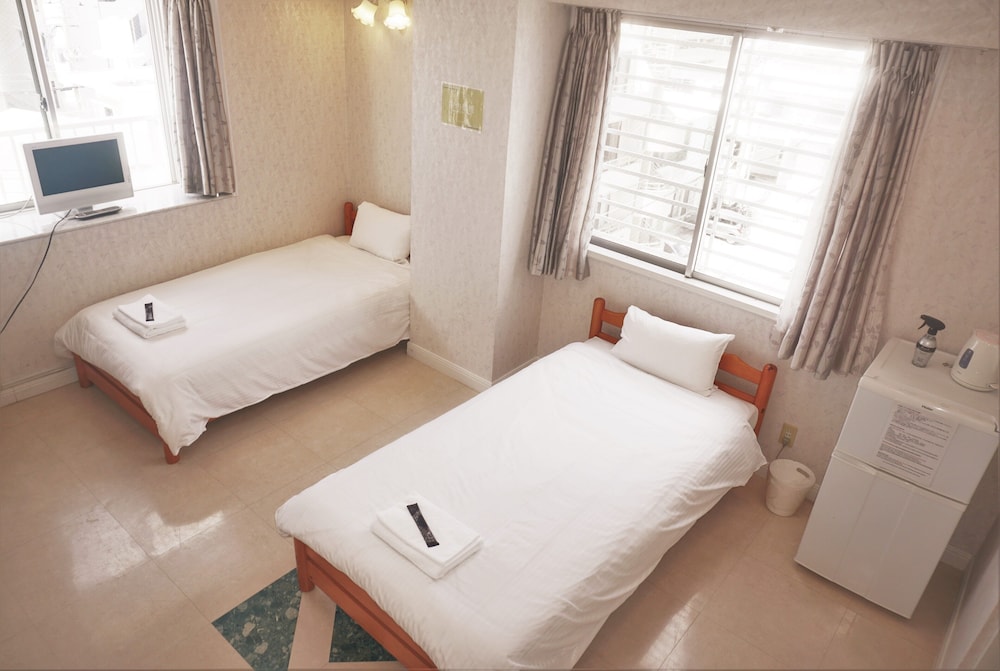 Standard Twin Room, 2 Twin Beds, Non Smoking, City View photo 1
