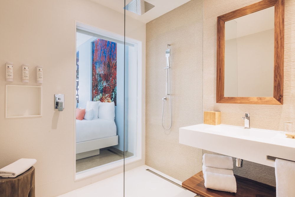 Junior Suite, Oceanfront (Promo) - Photo 6