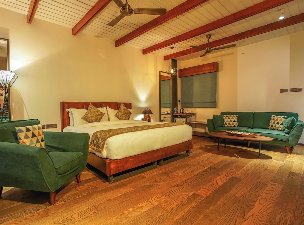 Basic Double Room photo 2