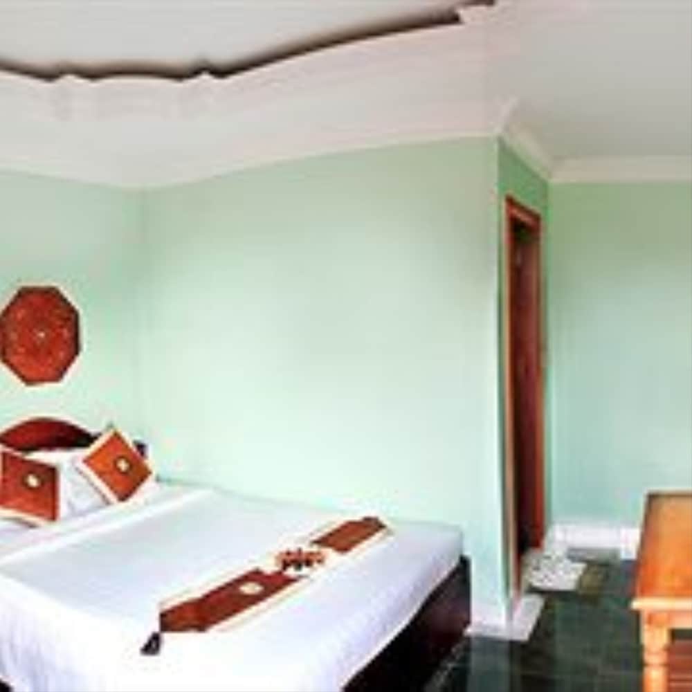 Standard Double Room photo 2