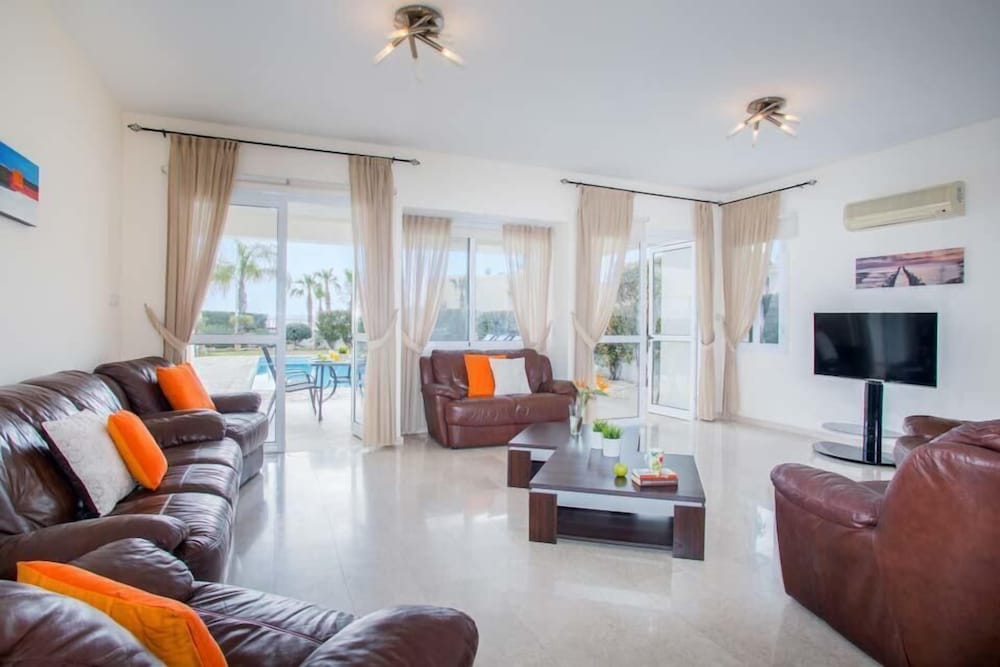 Villa, 4 Bedrooms, Private Pool photo 1