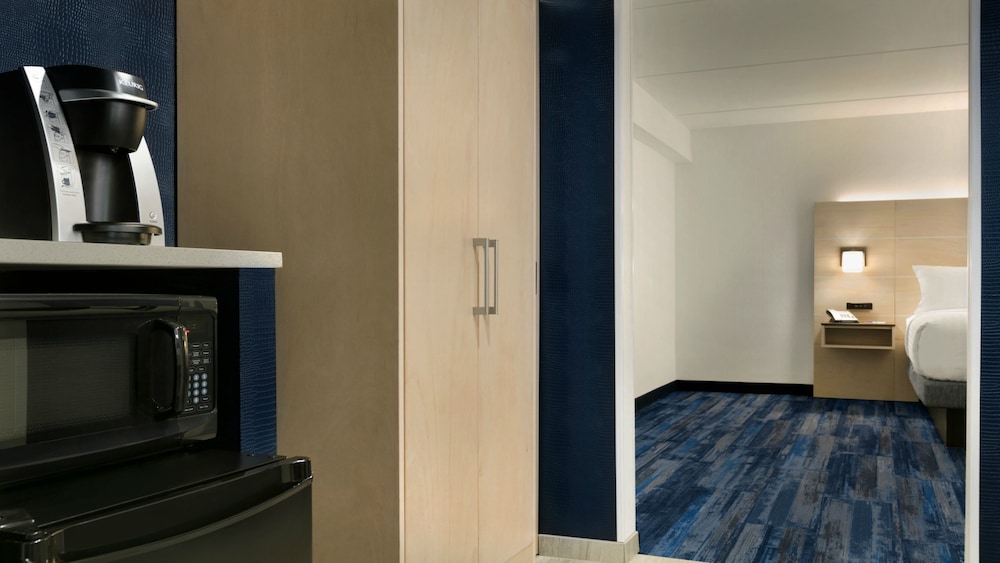 Room, 1 King Bed with Sofa bed, Accessible (Communications, Mobility) photo 2