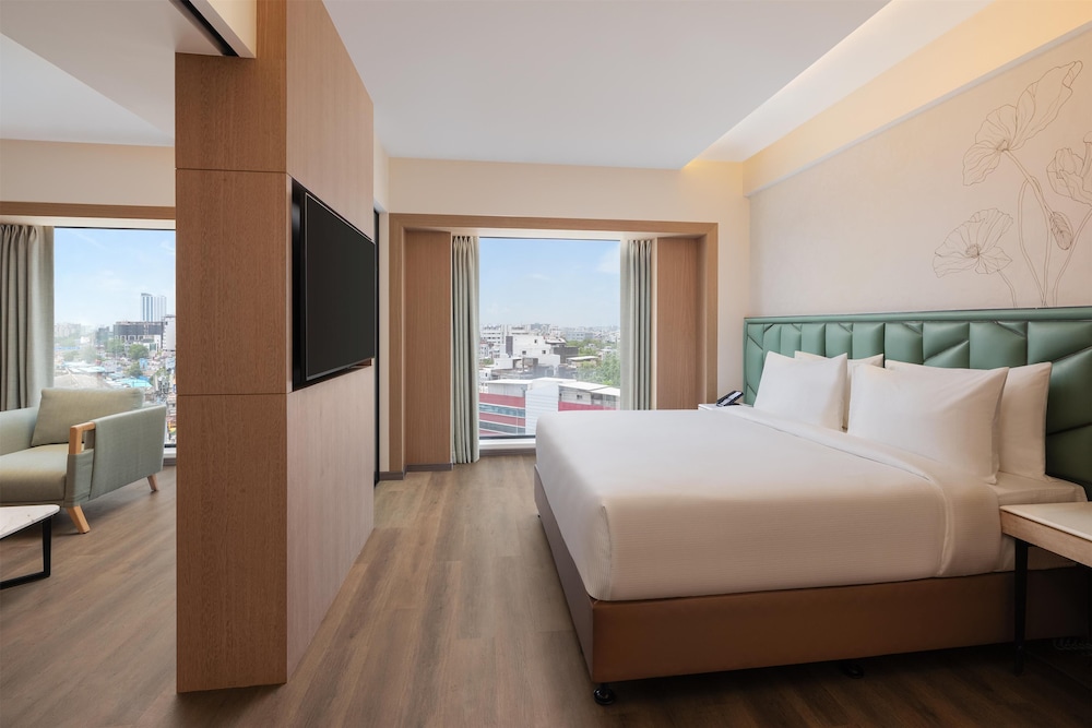 King Premium Suite - Photo 3