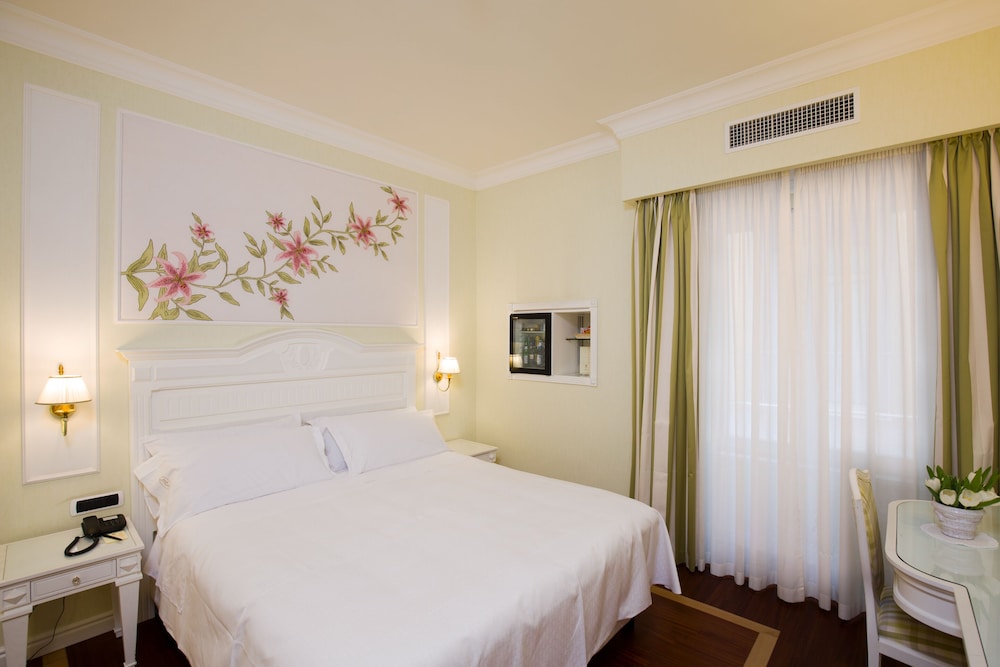 Classic Double Room Single Use