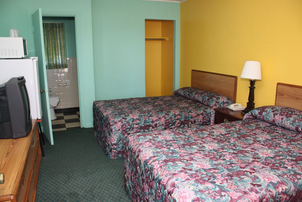 Double Room, 2 Double Beds, Smoking photo 3