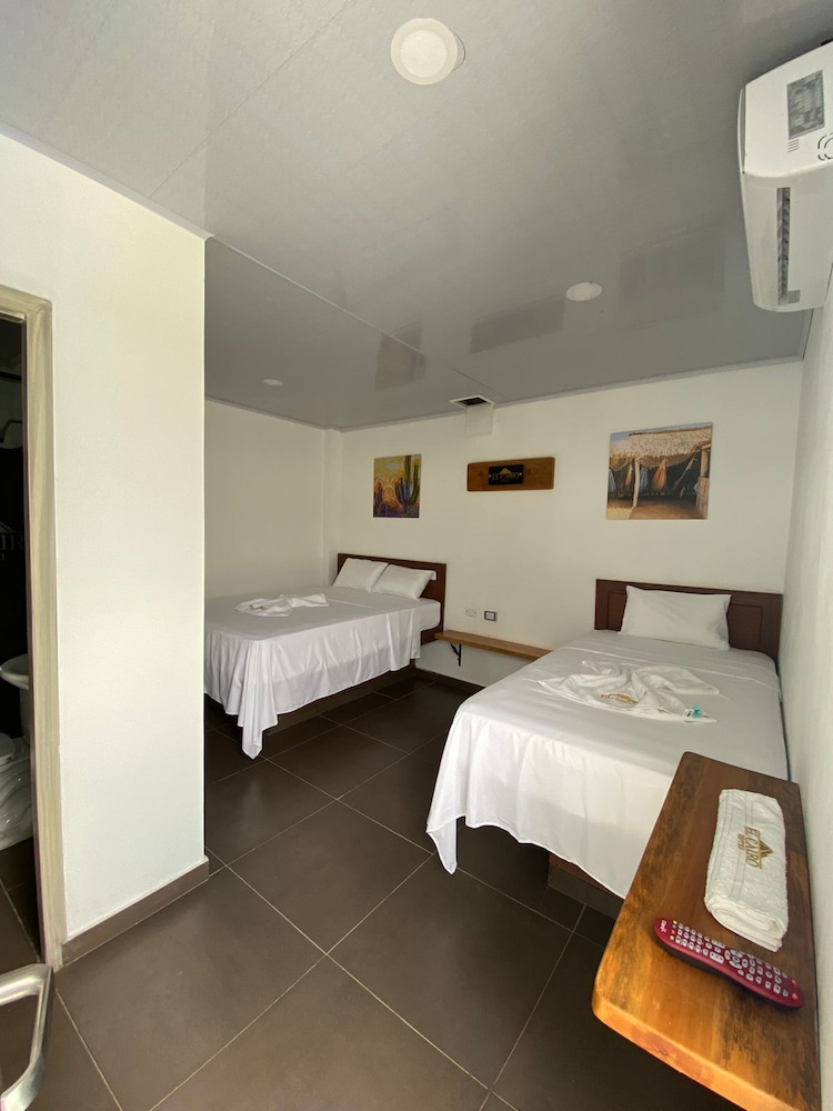 Basic Triple Room photo 2