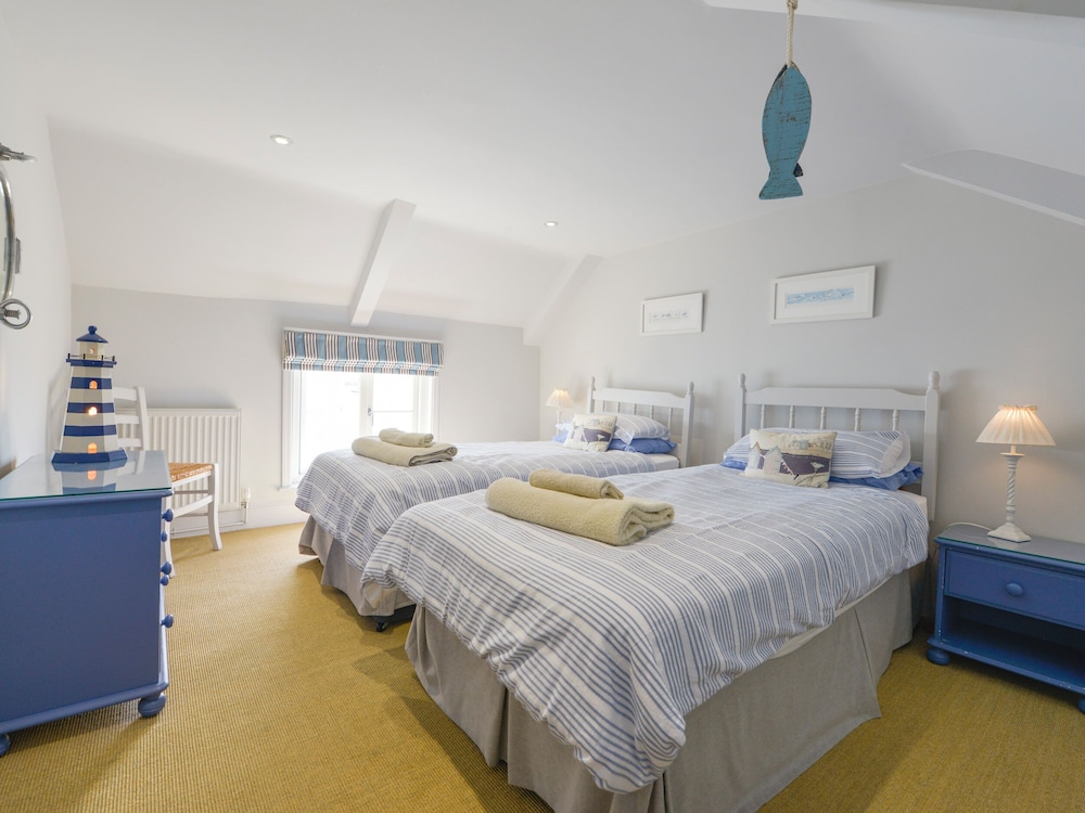 Cottage photo 2