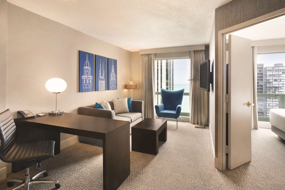 Superior Suite, 1 King Bed, Lake View - Photo 2