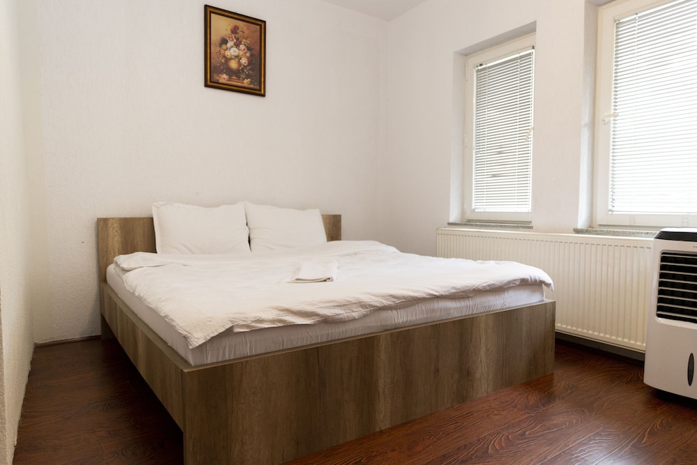 Basic Double Room photo 1