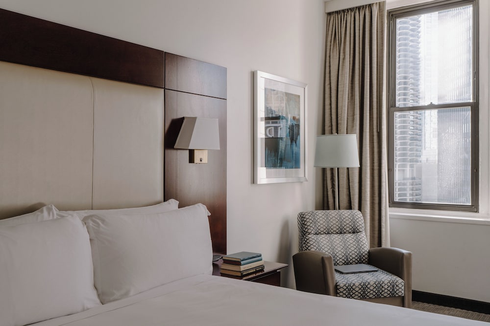 Suite, Kitchenette (One Room) - Photo 1