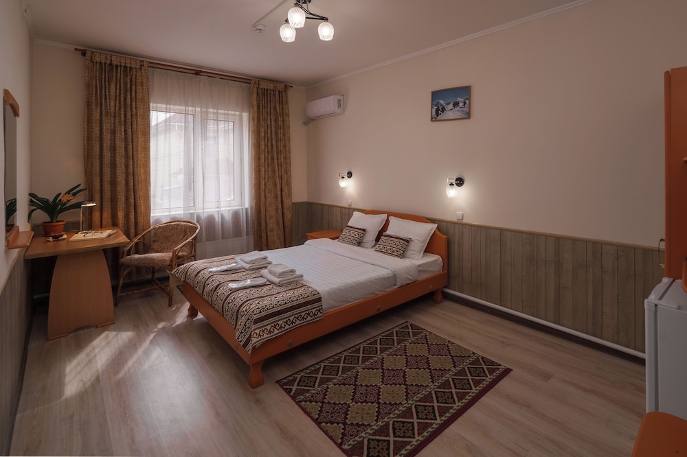 Standard Double Room, Courtyard View