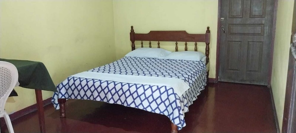 Basic Double Room (A/C) photo 1