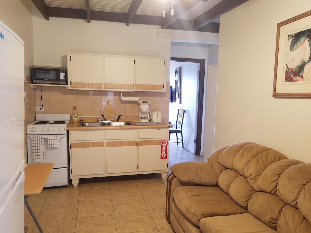 Basic Apartment, 1 Bedroom, Sea View - Photo 5
