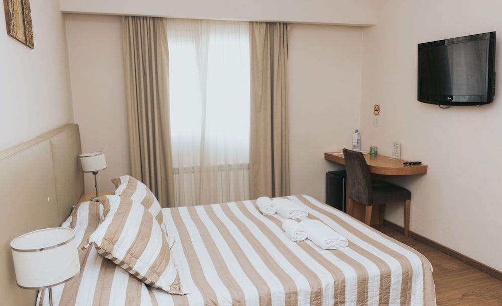 City Double Room photo 2