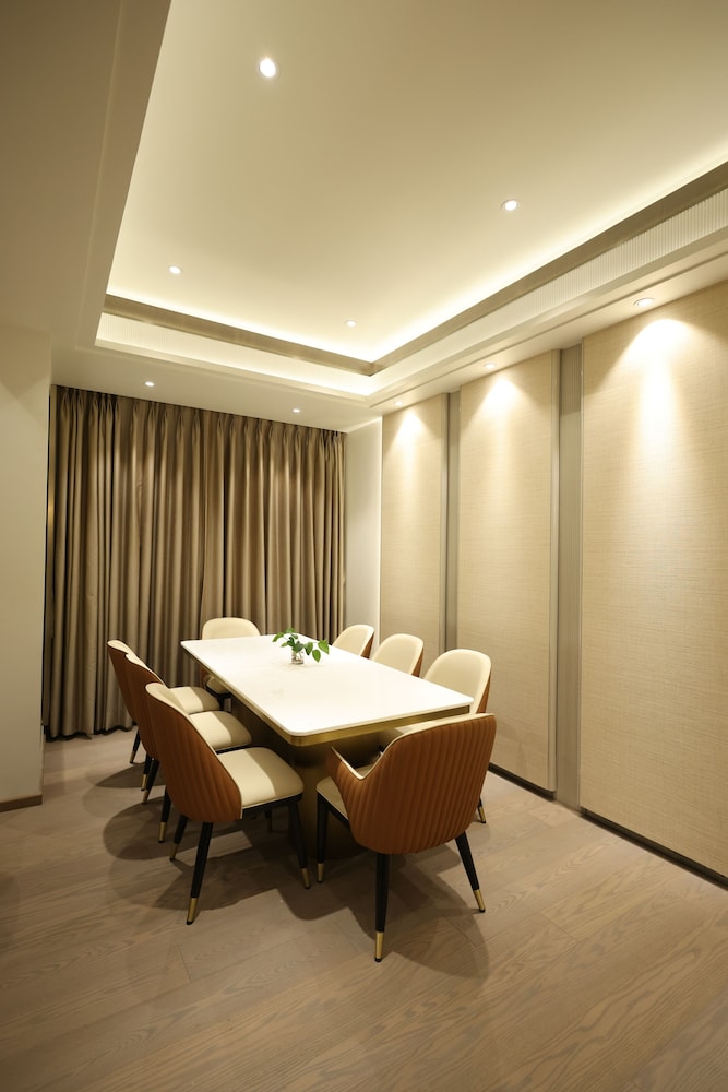 Presidential Suite photo 2