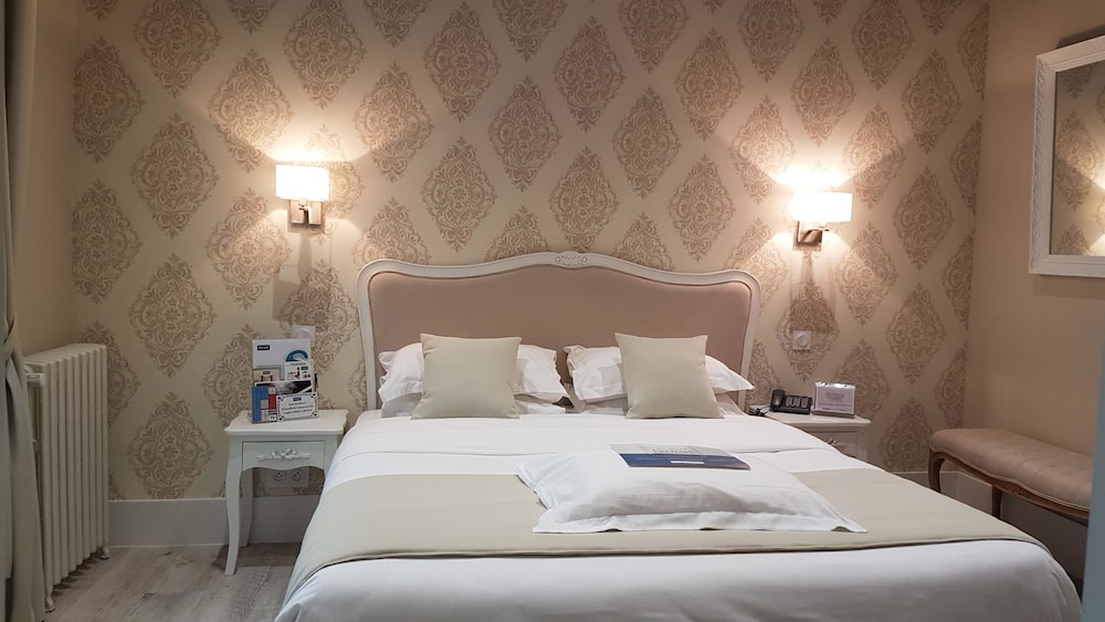 Superior Twin Room - Photo 33
