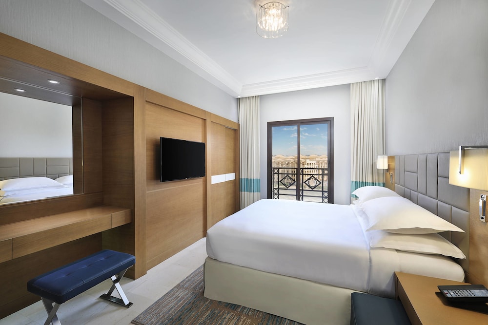 Junior Suite, 1 Bedroom, Smoking photo 2