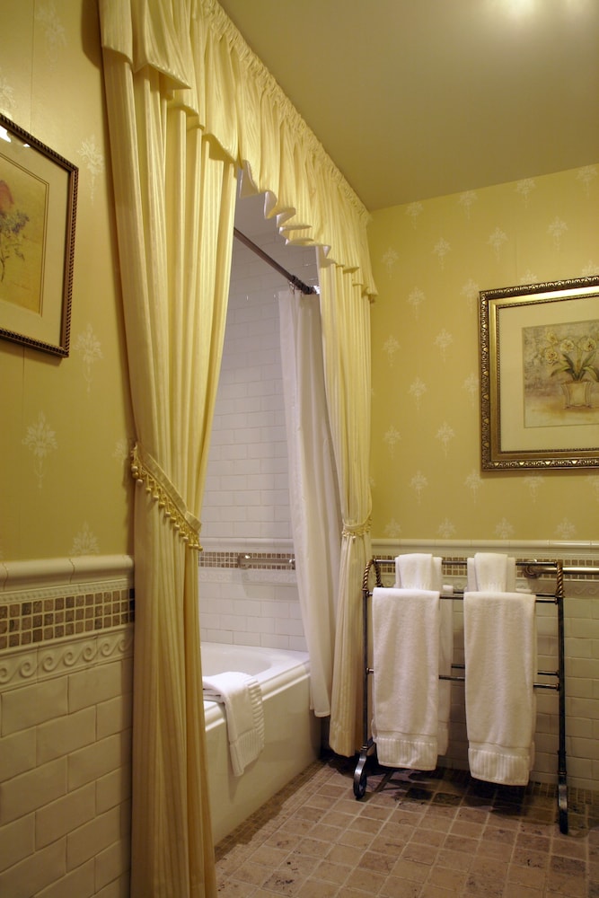 Standard Room - Photo 4