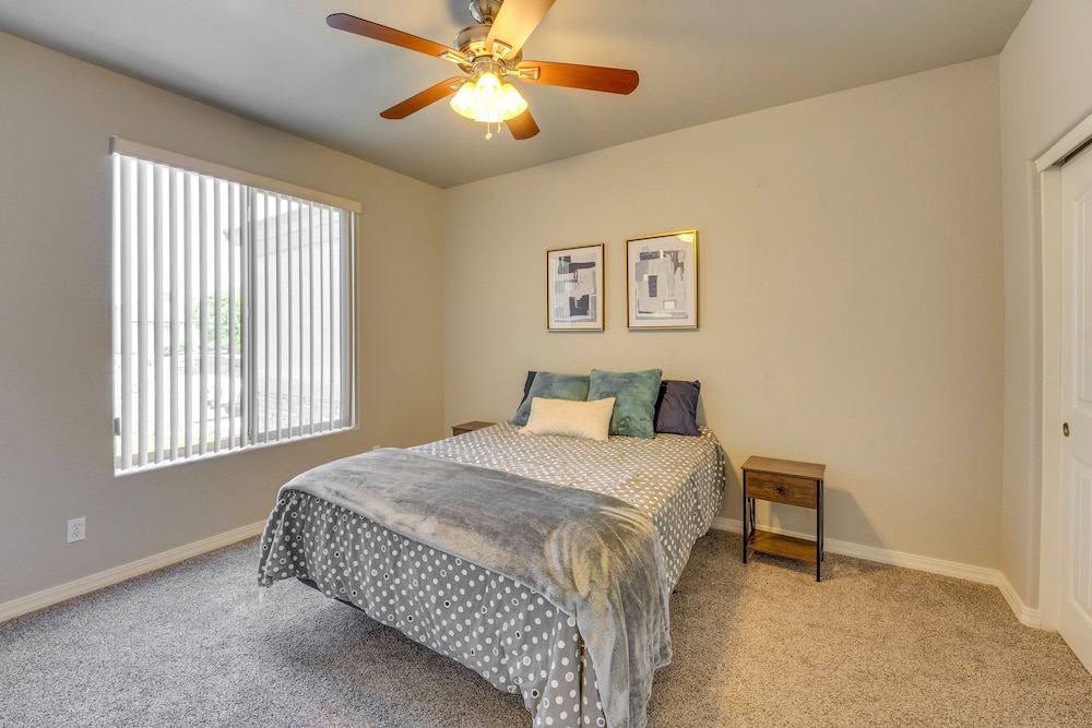 House (4 Bedrooms) photo 2