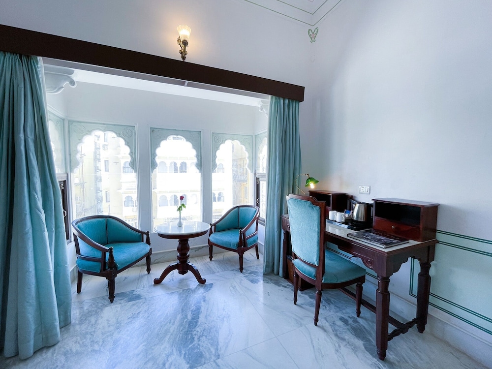 Premium Room - Photo 4