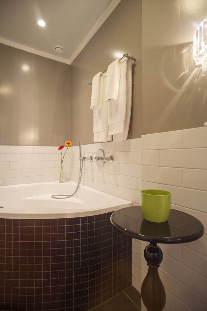 Royal Suite - Photo 3