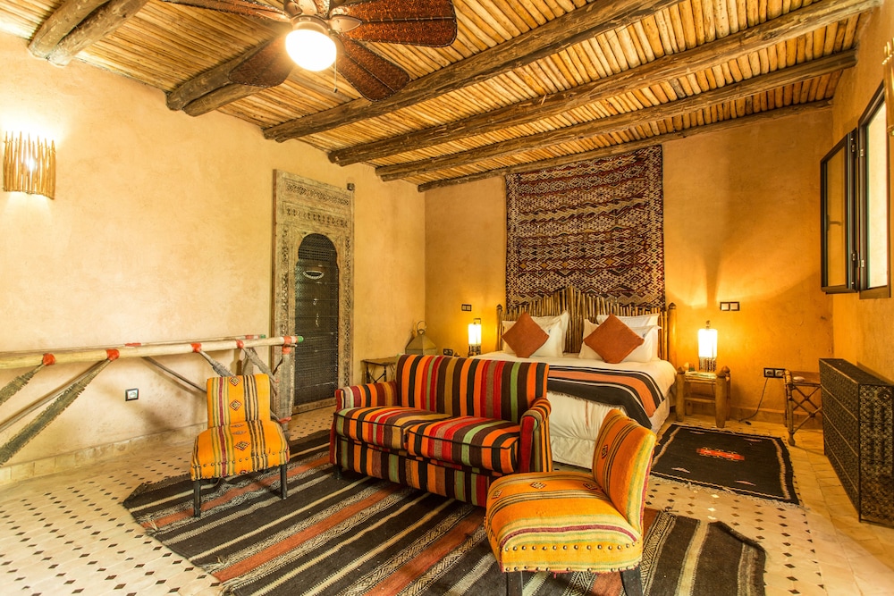 Traditional Suite (4 adults)