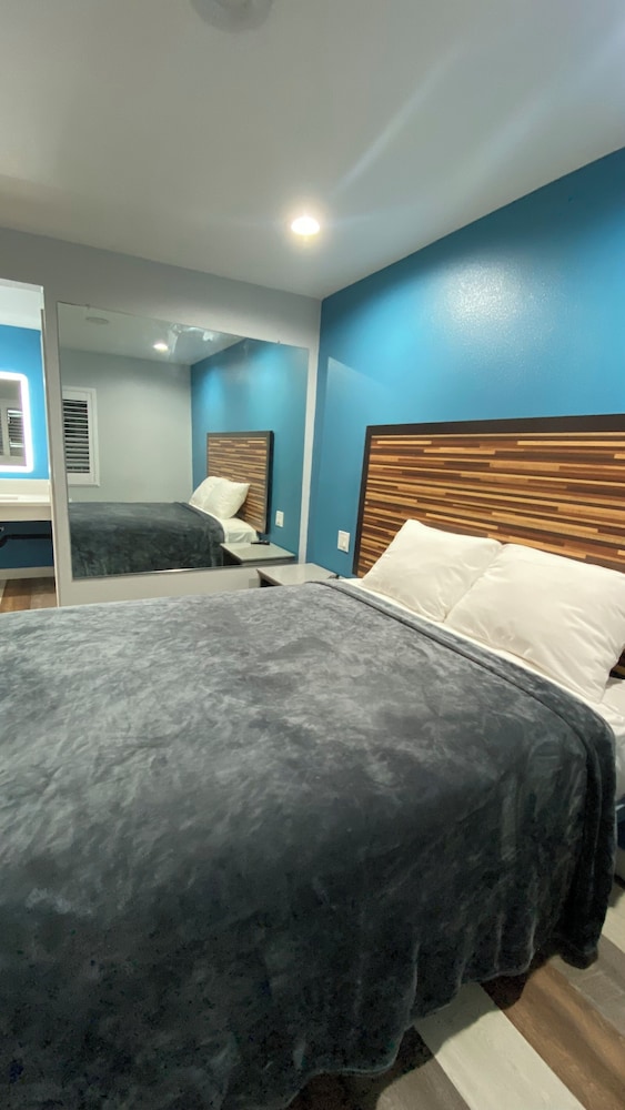 Basic Single Room photo 3