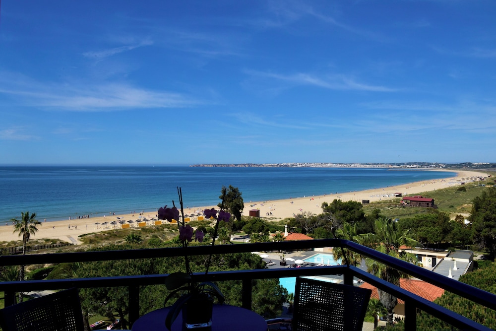 Deluxe Double or Twin Room, Sea View - Photo 8