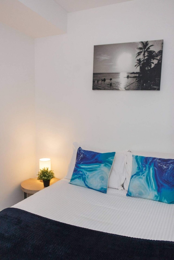 Basic Apartment, Multiple Beds photo 2
