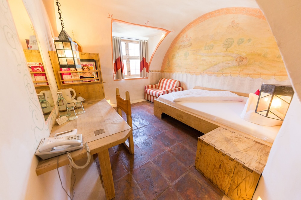 Double Room French Bed - Photo 2