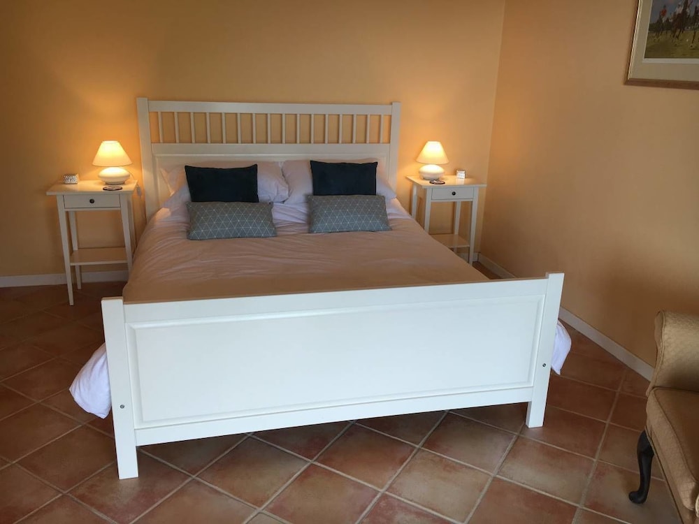 Villa (4 Bedrooms) photo 1