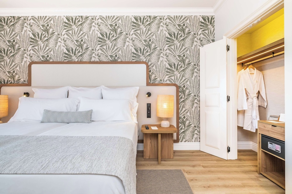 Double Room, Balcony, Ocean View (Preferred Club)