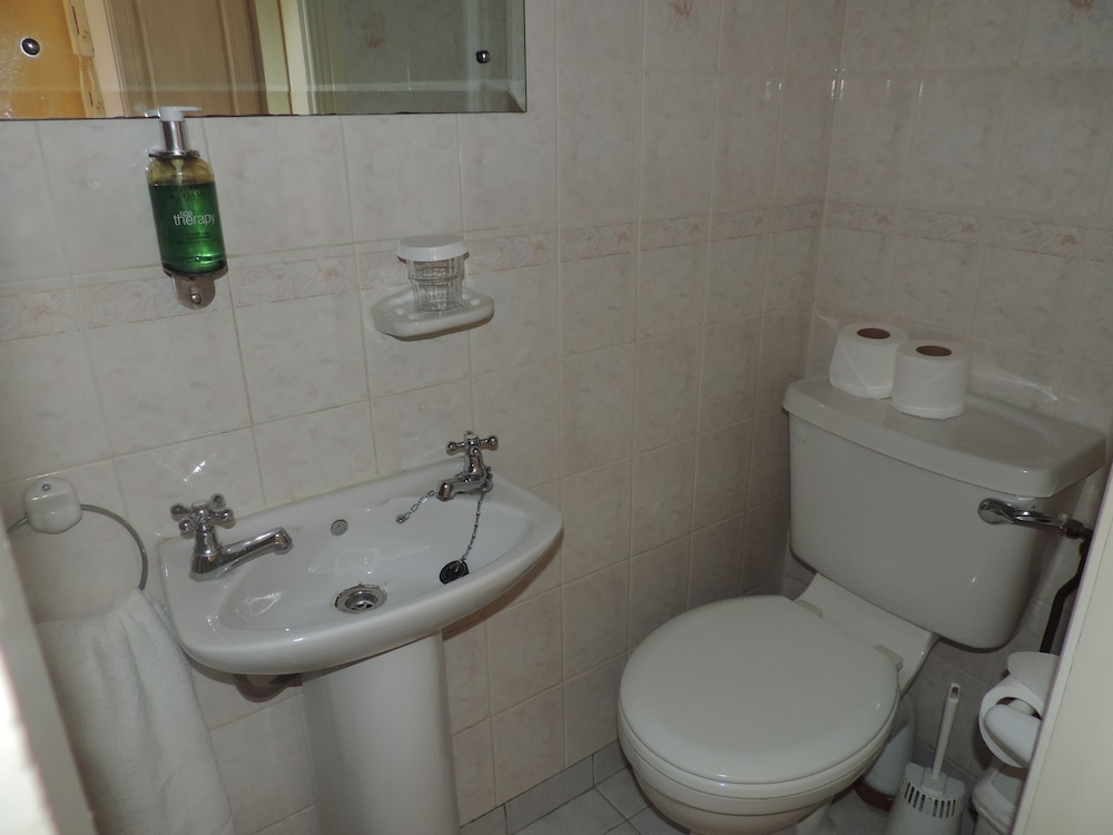 Single Room (Breakfast included) photo 3