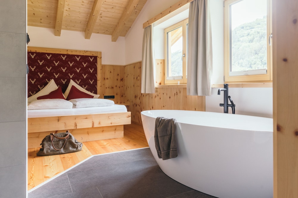Superior Double Room (Chic XL de Luxe) photo 3