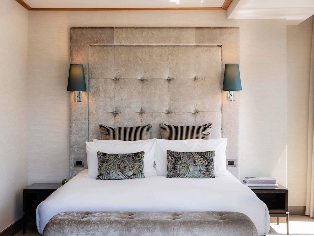 Junior Suite, 1 King Bed - Photo 3
