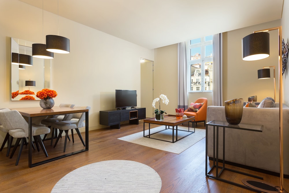Apartment, 2 Bedrooms, Non Smoking (8 Building) photo 1