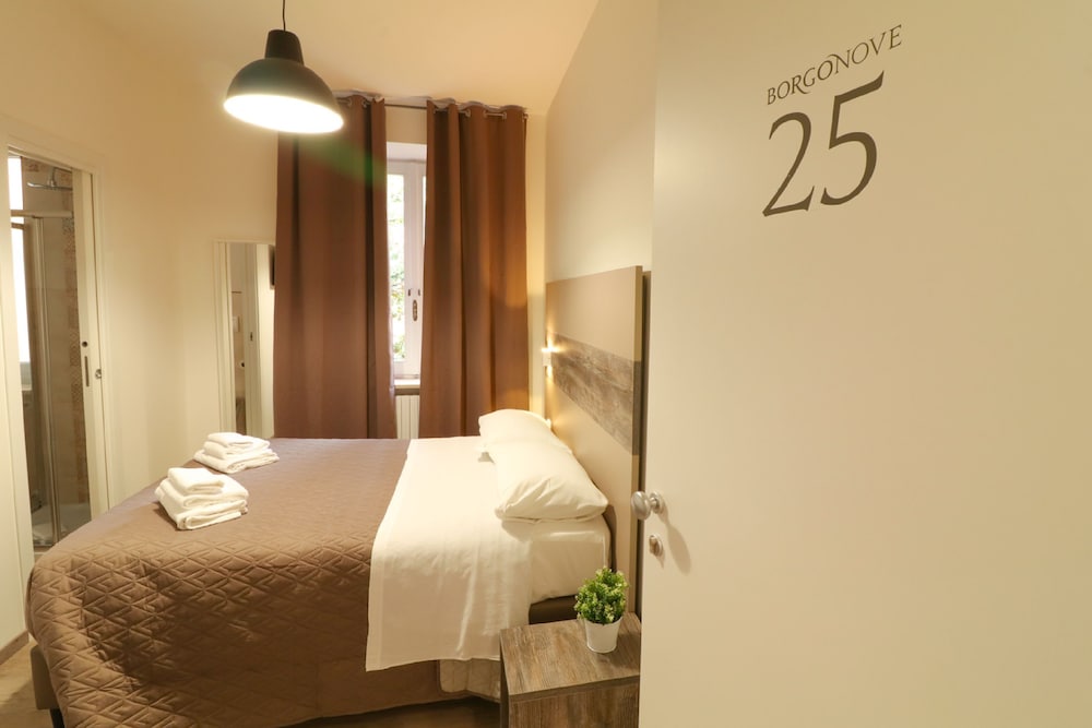 Economy Double Room, 1 French bed,City View photo 3