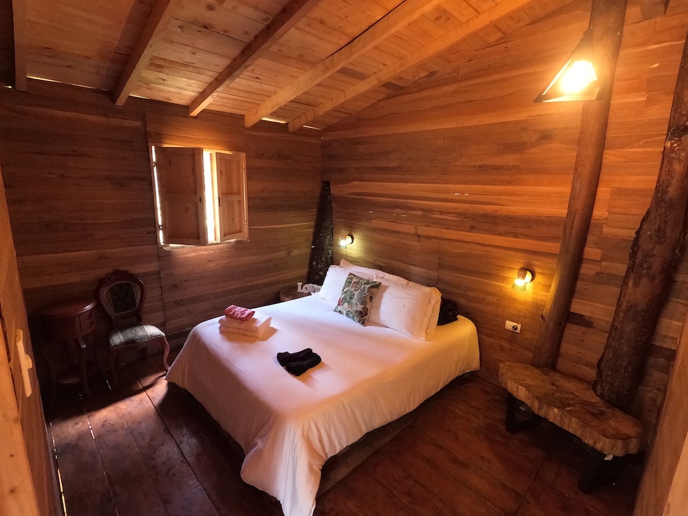 Tree House photo 3