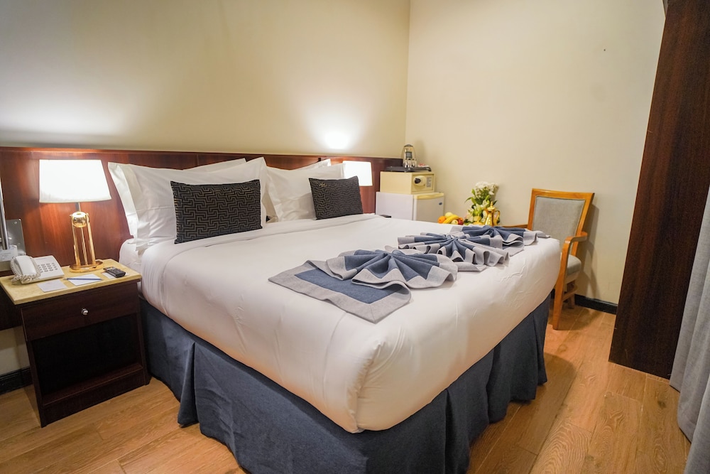 Standard Double or Twin Room - Photo 3