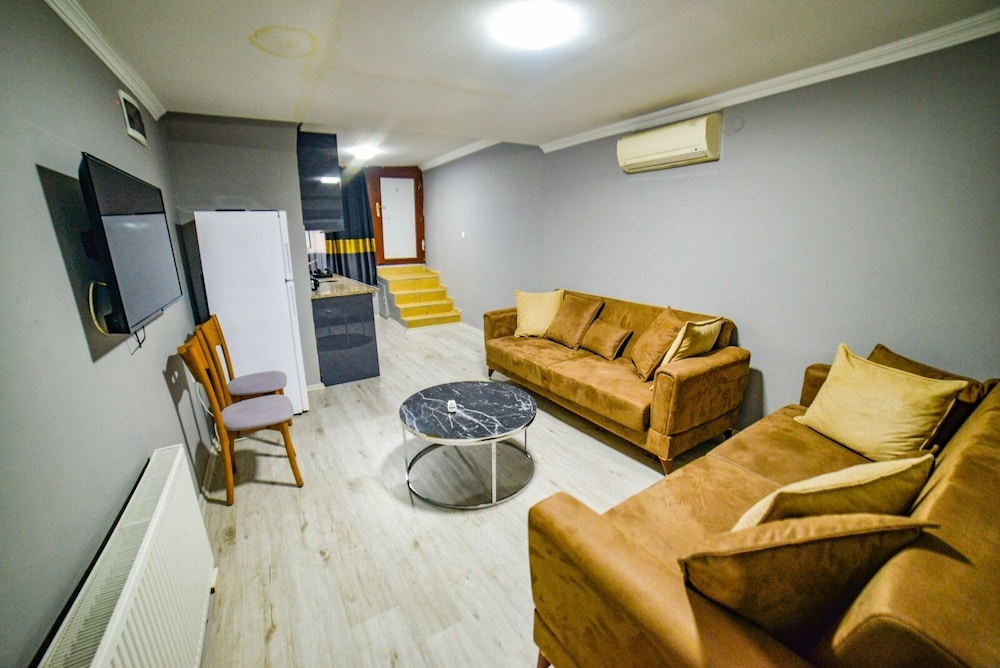 City Apartment photo 1