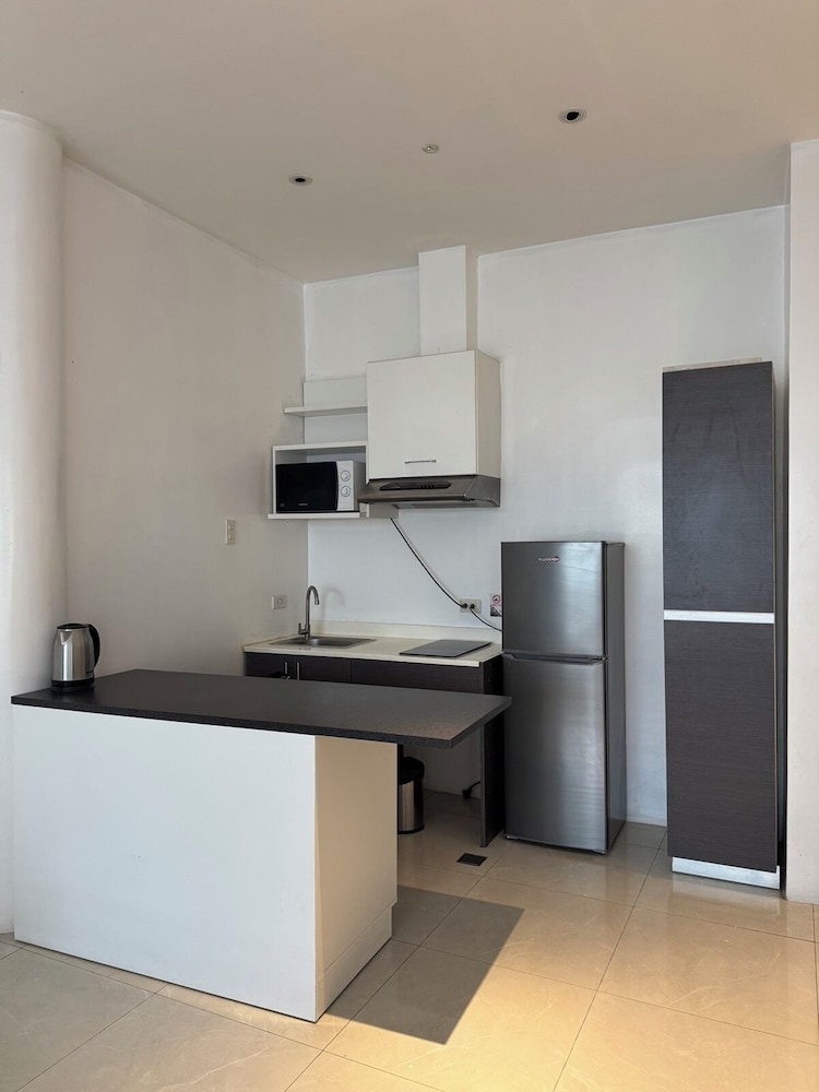 Studio Suite photo 3