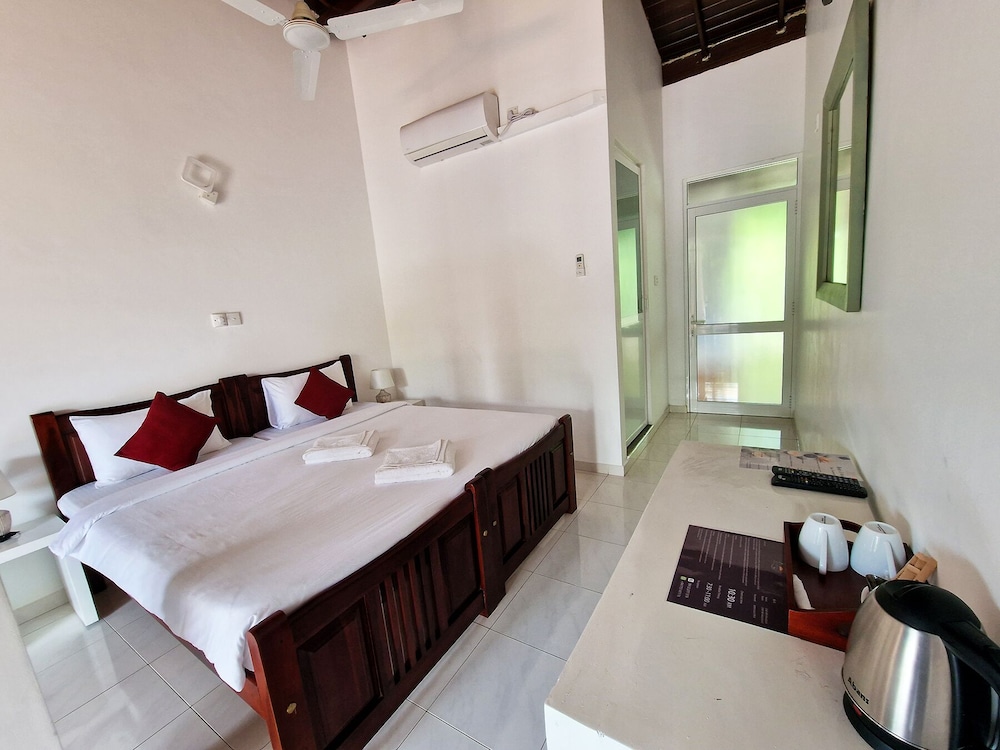 Superior Double Room, Balcony, Pool View photo 2