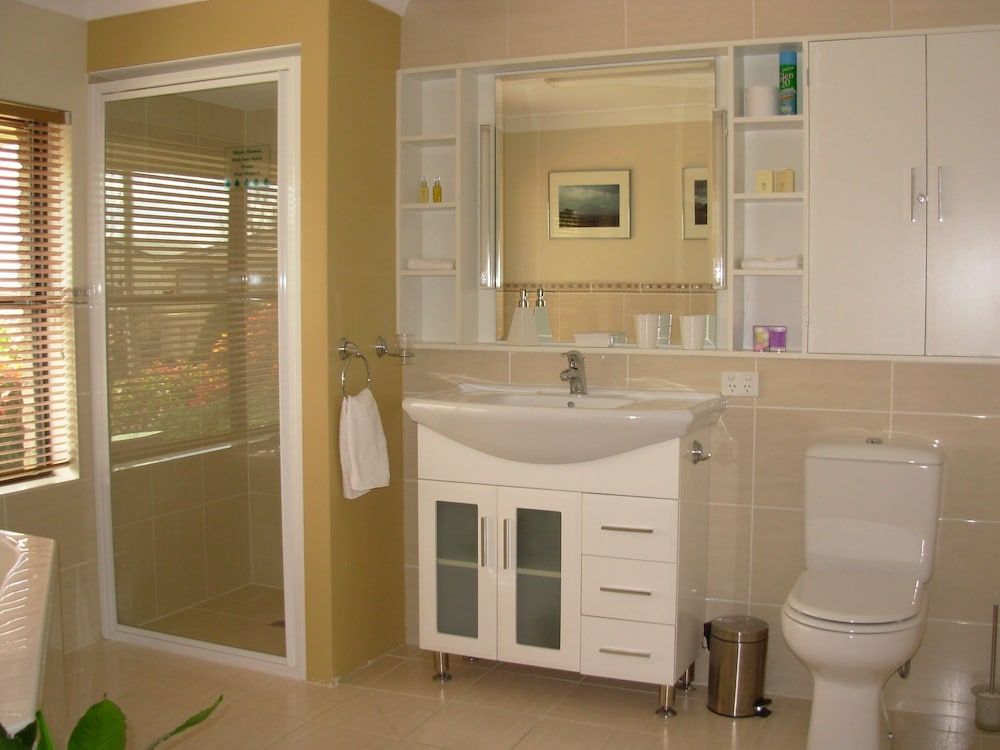 Standard Room, Non Smoking, Jetted Tub (Oberon Spa Suite) photo 2