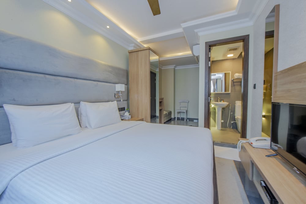 Standard Double Room, Non Smoking, City View photo 1