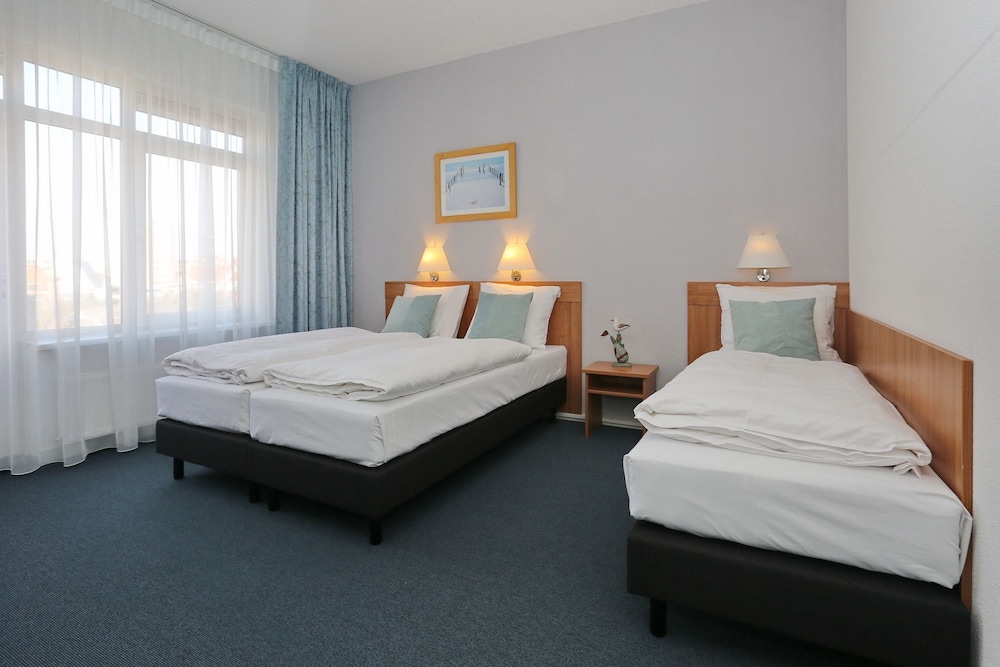 Standard Room photo 2