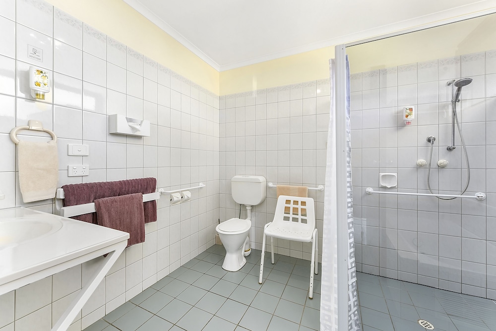 Studio, Multiple Beds, Mobility Accessible, Ground Floor - Photo 5