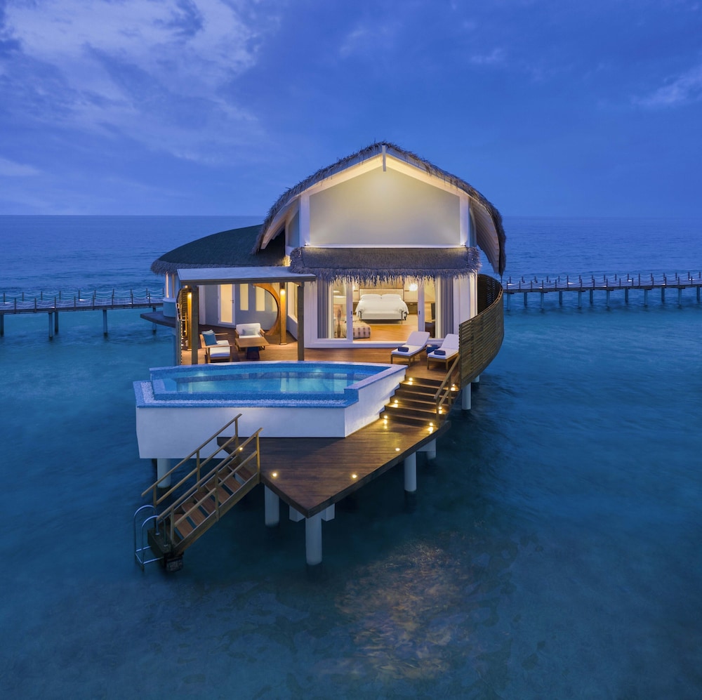 Villa, 1 Bedroom, Overwater (View) photo 2