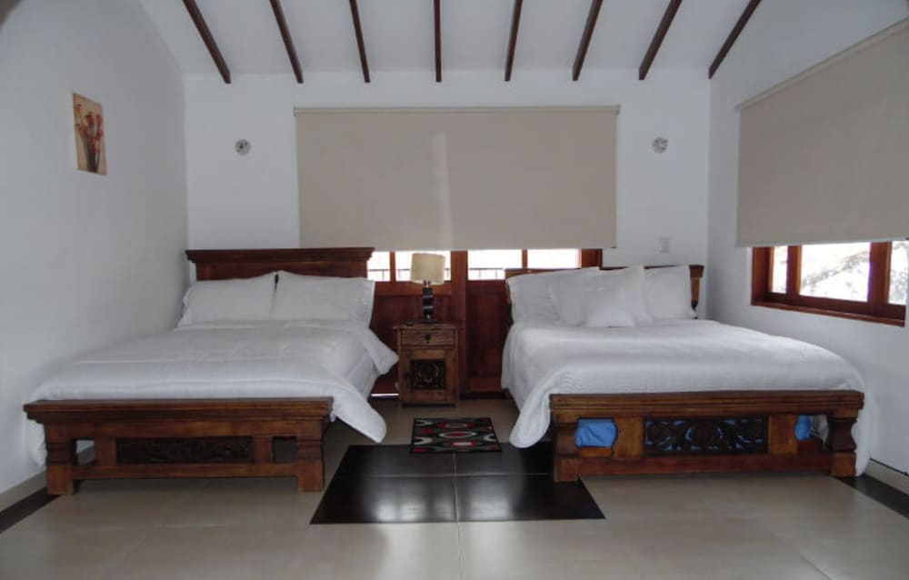 Classic Quadruple Room photo 3