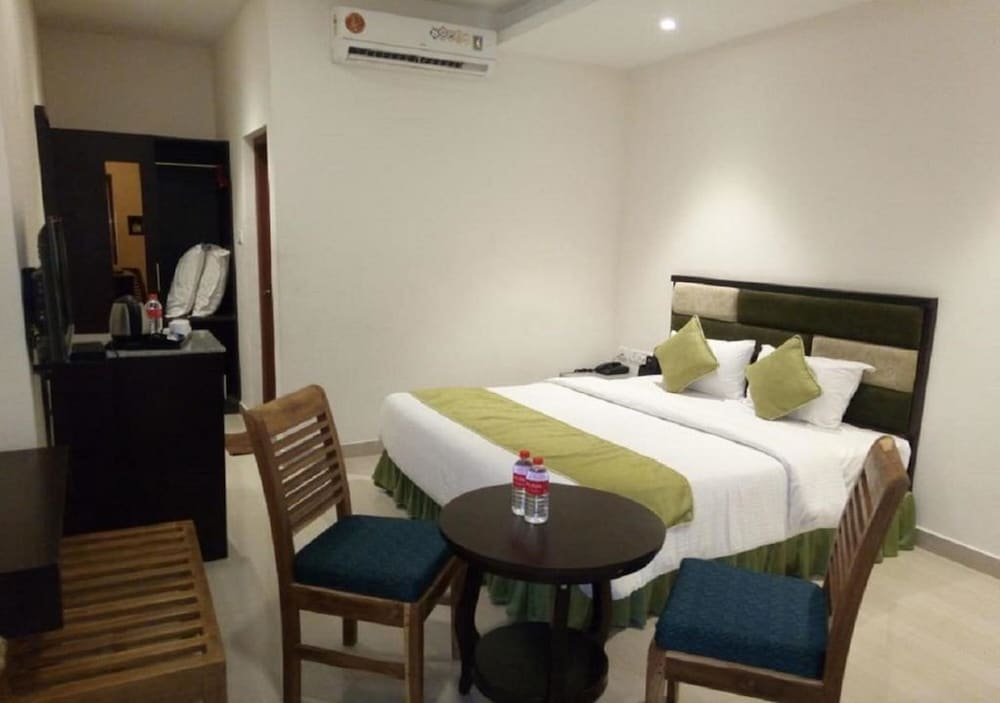 Comfort Double Room, 1 Queen Bed, Non Smoking photo 3
